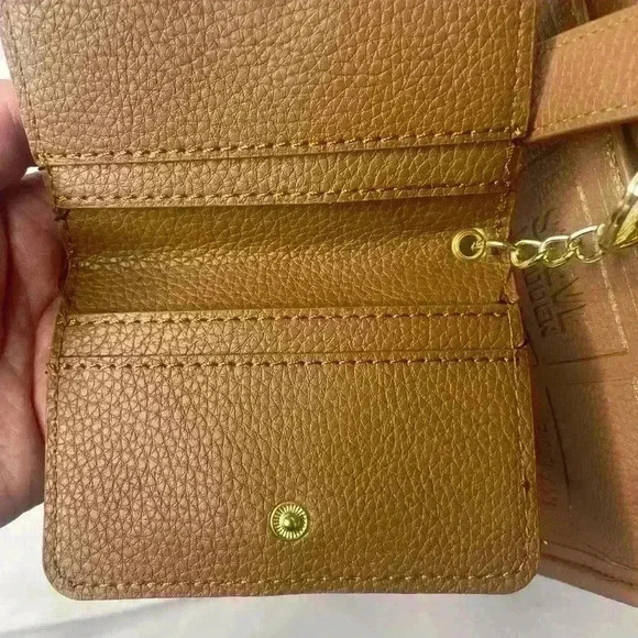 Steve Madden 3 Piece travel tote set 2 purses and wallet in color brown mocha - Picture 5 of 12